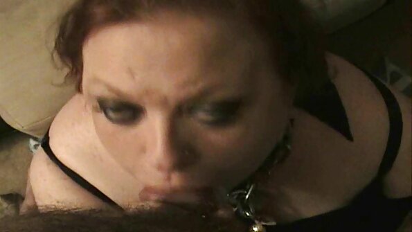 Asiatiskapojke rider och suger en mycket lycklig kille