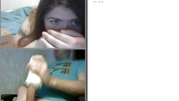 Bruiser samarbetar med två glupska tonåringar i sovrummet