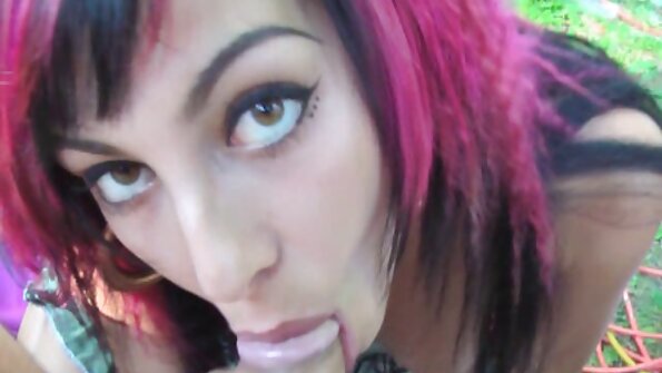 Anal penetration under copulation av Mandy Muse och Owen Gray