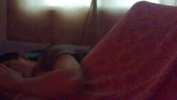 Närbild jävla session har en fantastisk brunett och hennes man