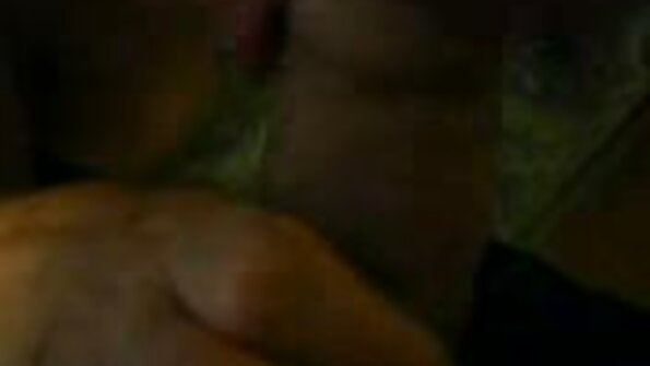 Många kukar måste vara nöjda med bara en tjej