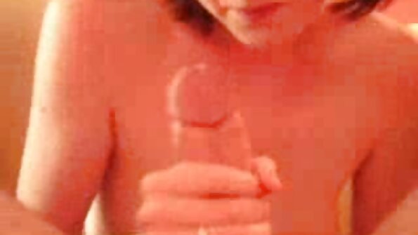 Blondin kastade killens sallad innan han blev knullad i röven