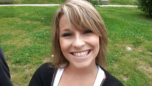 En het fitta får sin fitta tränad med en riktigt stor hård kuk