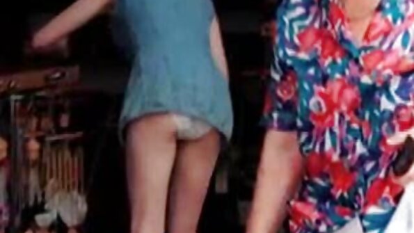 Svart kuk slampa Katie Kox knullar den stora bonen och cums på den