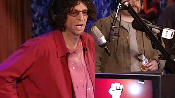 Asiatisk brunett med stora tuttar Airu Oshima blir knullad